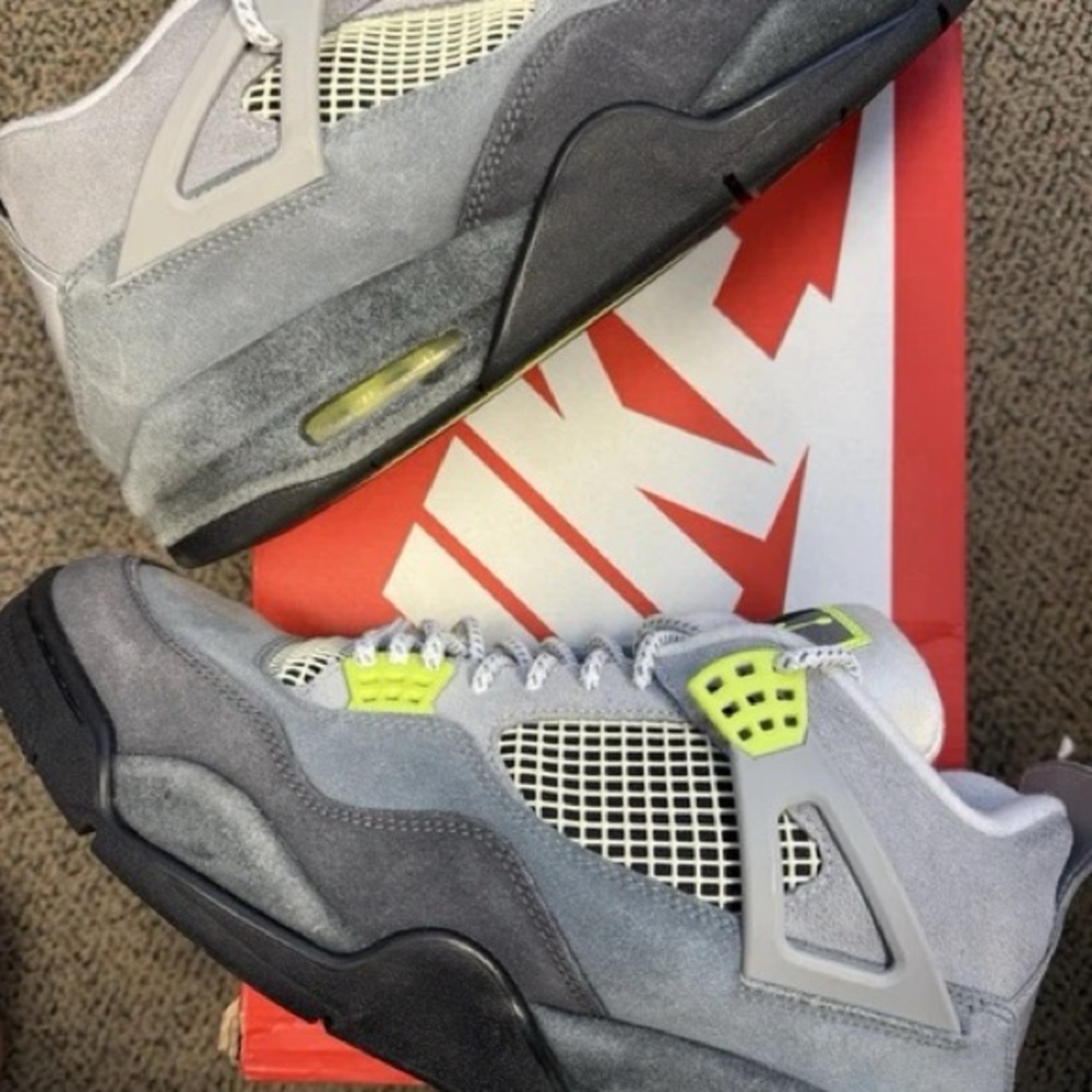 Jordan 4 Retro SE 95 Neon - Gray and Yellow Sneakers with Mesh Panels